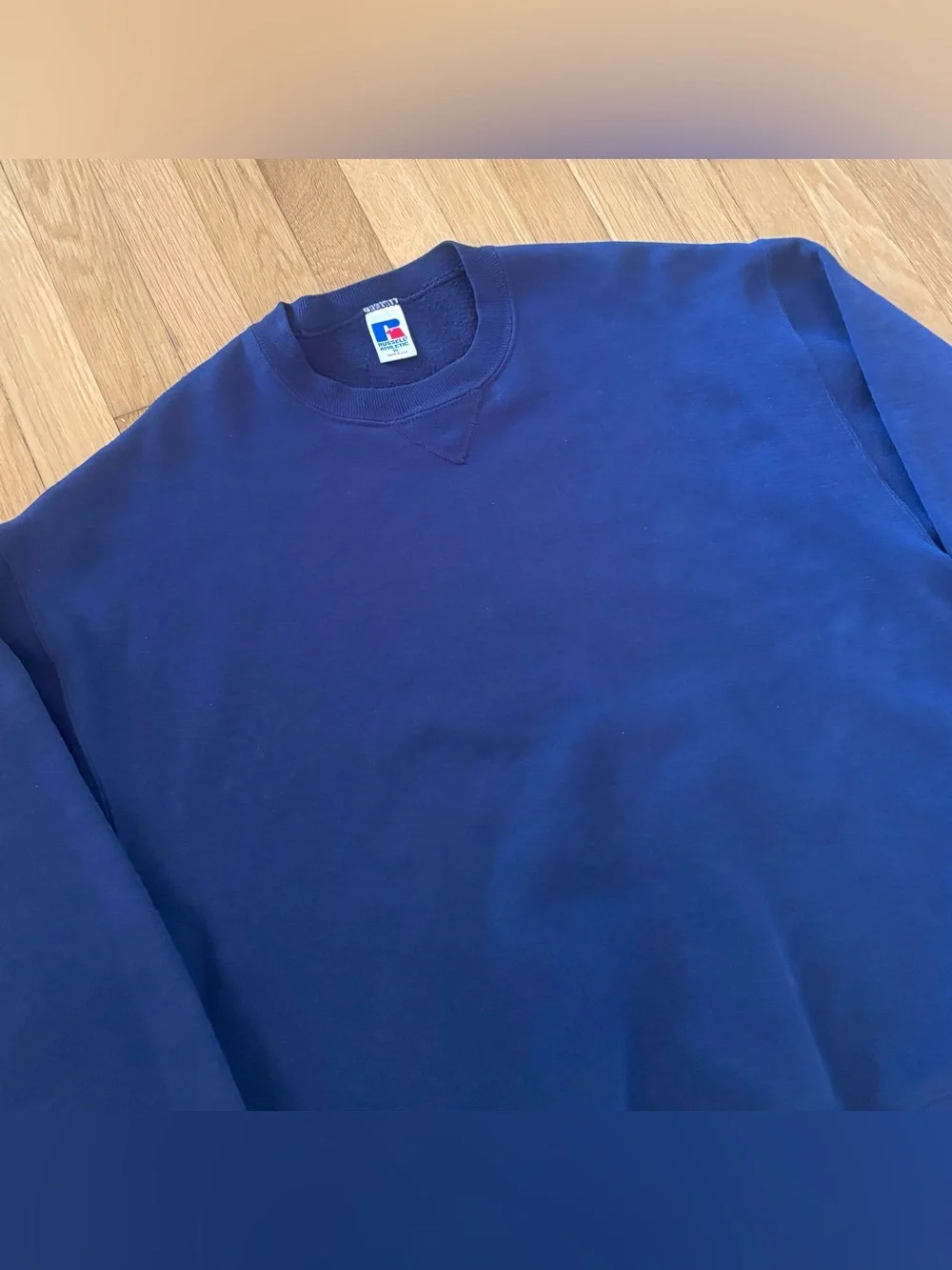 Vintage 90s Russell Athletic Sweatshirt XL Navy Blue V Stitch Blank Made In USA